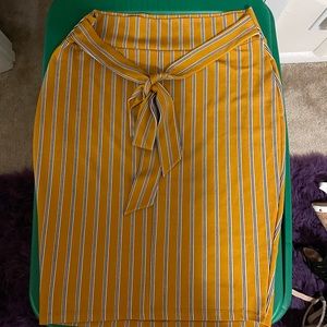 Fashion Nova Pencil Skirt Great Condition